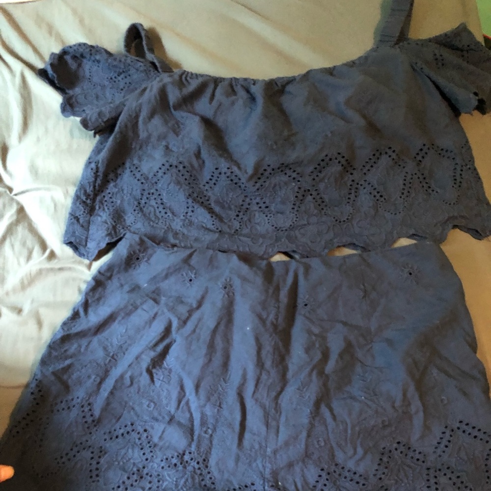 tobi size large 2 piece set